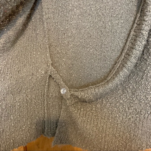 Sleeveless Cardigan - Picture 4 of 5